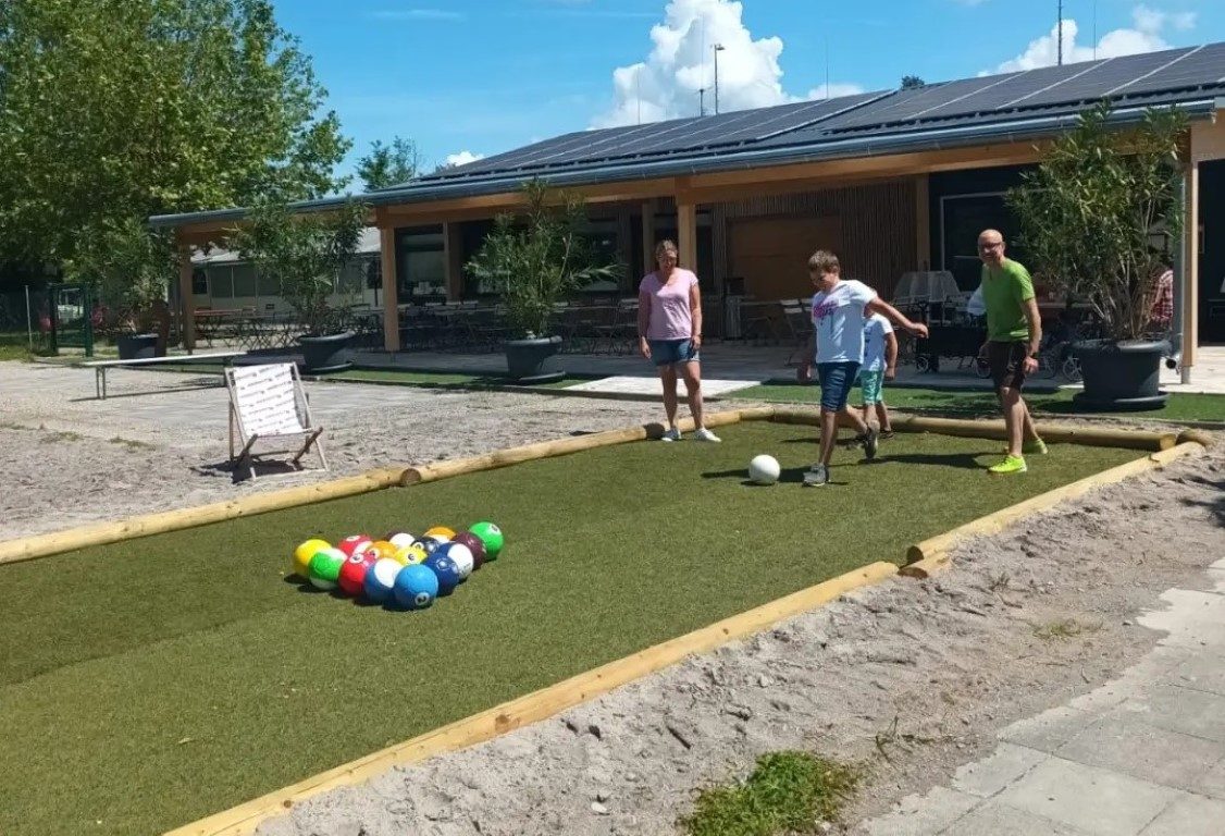 Fussball-Billard
